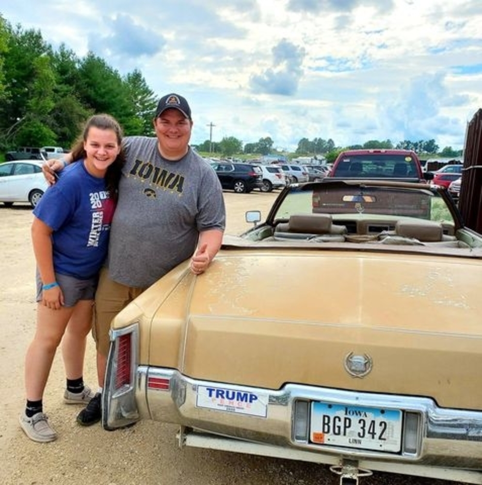 Meet your Posher, Adam